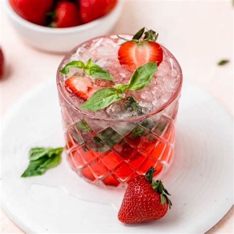 Strawberry Basil Mojito