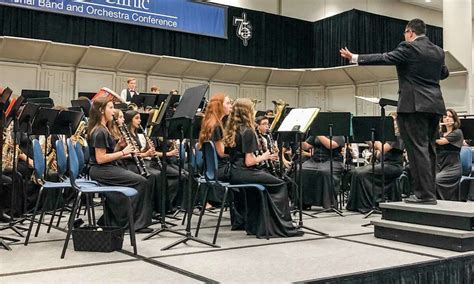 North East Isd Middle School Band Plays An International Stage In Chicago