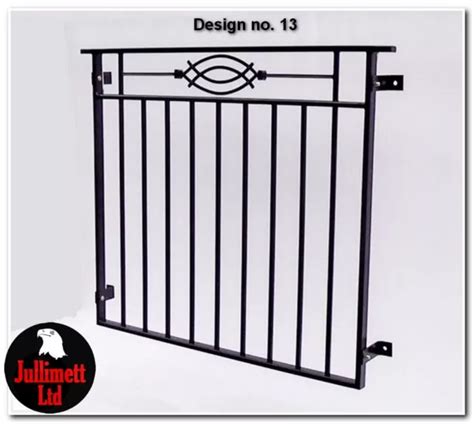 Juliet Balcony Metal Balustrade Wrought Iron Railings Design 13 Of 23