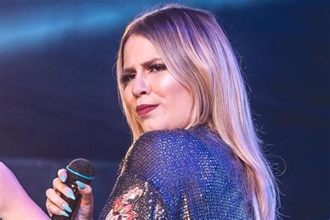 Marília Mendonça ganha Grammy Latino de 2019 e não acredita Metrópoles