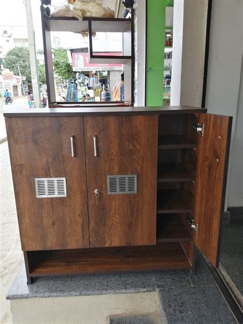 Plywood Matte Wooden Shoe Rack 3 Shelves Free Standing At Rs 13500 In