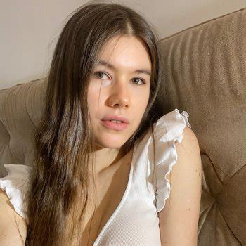 Marichka Babe Page Watch This Adult Model On FreeOnes