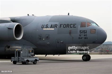 281 Us Air Force Boeing C 17 Globemaster Iii Stock Photos, High-Res Pictures, and Images - Getty ...