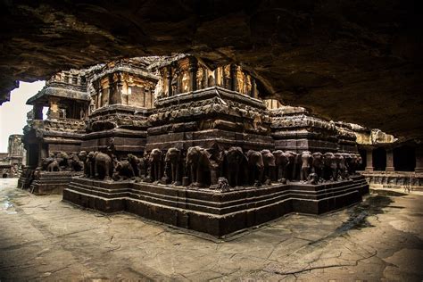 Kailasa temple, Cave 16 of Ellora - Holiday and Trips