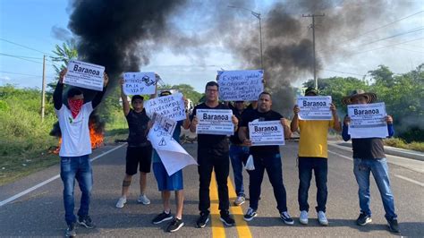 Habitantes de Baranoa bloquean la vía Cordialidad en exigencia a tarifa