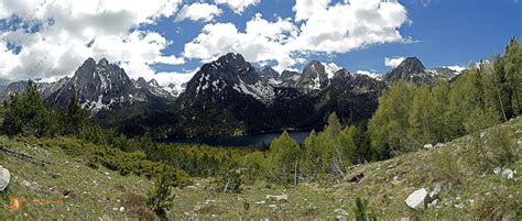 Nationalpark Aigüestortes i Estany de Sant Maurici Panorama Bild