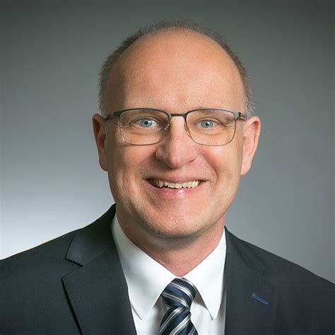 Peter Gimperlein Chief Financial Officer Cfo Und Kaufmännischer