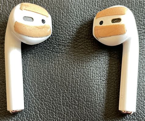 How To Keep Your Apple Airpods From Slipping Out Of Your Ears Pcmag Atelier Yuwa Ciao Jp