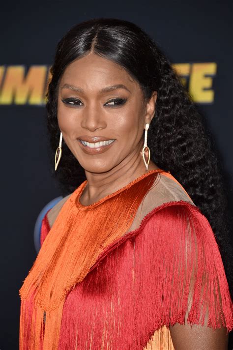 Angela Bassett “bumblebee” Premiere In Hollywood • Celebmafia