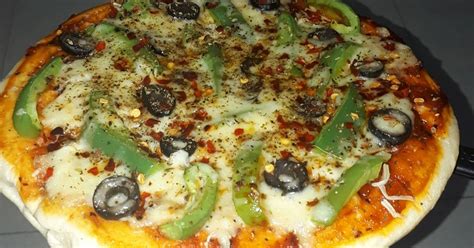 पिज़्ज़ा Pizza Recipe In Hindi रेसिपी बनाने की विधि In Hindi By