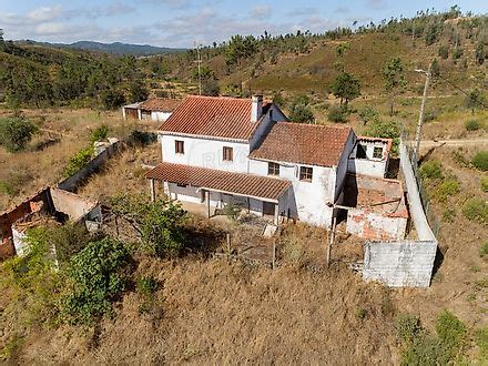 Moradias Para Comprar Em Cardigos Re Max