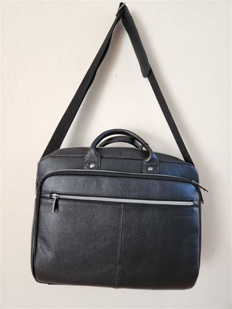 8 Best Leather Laptop Bags For Men In 2022