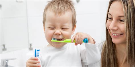 Cómo Enseñar A Los Niños A Lavarse Los Dientes Guía Paso A Paso Para Padres Sincerid