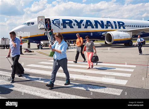 Aereo Dell Aereo Ryanair Immagini E Fotografie Stock Ad Alta