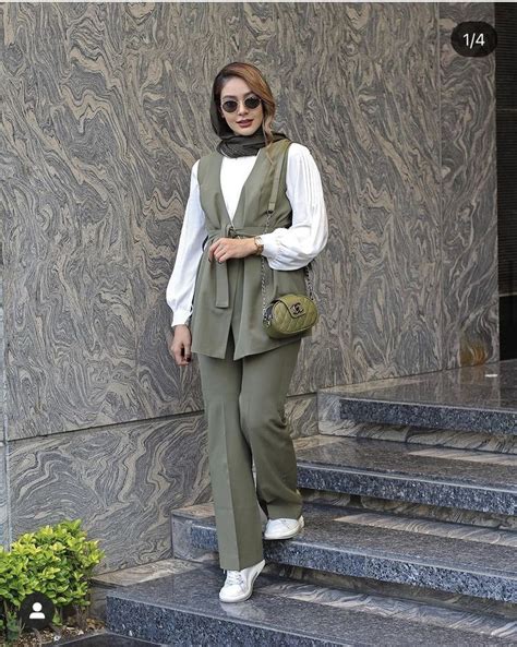 Pin by mahmoodi on مانتو و استایل Blouse casual fashion Iranian