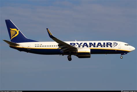 EI FIG Ryanair Boeing 737 8AS WL Photo By Francesco Della Santa ID