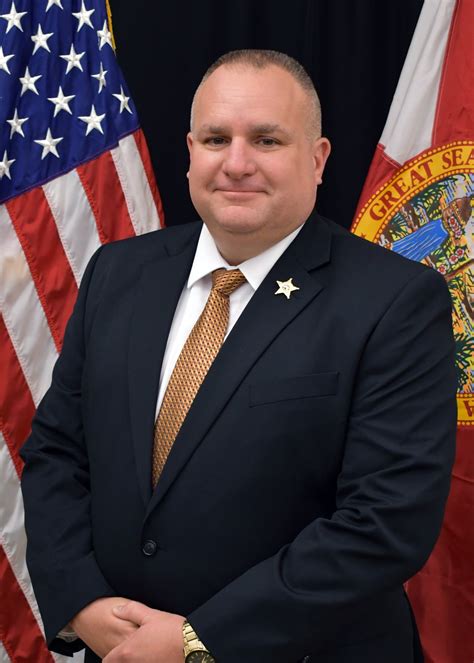 Neighbors react to frequent pinellas county sheriff helicopter active calls 1