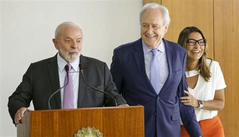 Lula Assina Nomea O De Lewandowski No Minist Rio Da Justi A Pol Tica