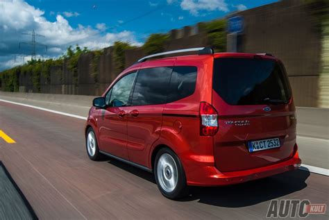 Ford Tourneo Courier Ecoboost I Tdci Pierwsza Jazda Galeria