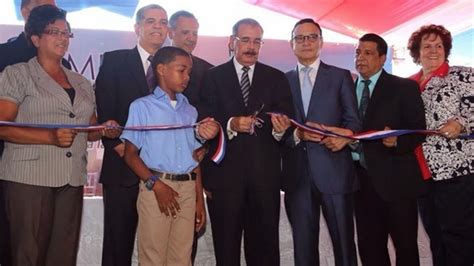 Danilo Medina Inaugura Escuela De Tanda Extendida En El Seibo