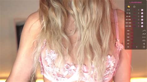 Kelly The Horniest Video Chaturbate Striking Physique Teases Mature