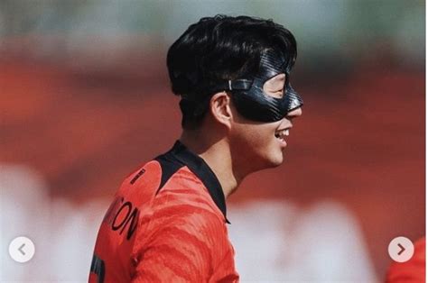 Ini Alasan Bintang Sepak Bola Korea Selatan Son Heung Min Memakai