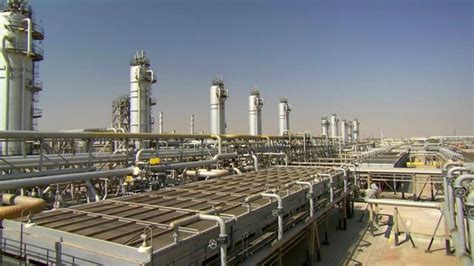 Saudi Arabia Oil Company Opens Its Doors To Western Journalists Bbc News