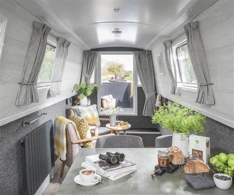 Luxury Canal Boat Hire In UK Black Prince Narrowboats