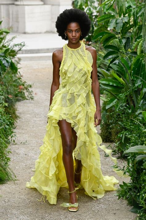 Zimmermann RTW Spring 2023 | Nice dresses, Frill dress, Fashion