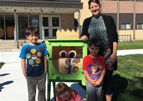 Book Exchange Box Unveiled At École élémentaire Catholique Marie Tanguay