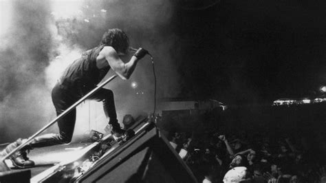 The 20 Greatest Nine Inch Nails Songs Ranked Kerrang