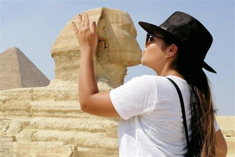 Half Day Tour To The Pyramids Of Giza And The Sphinx Triphobo