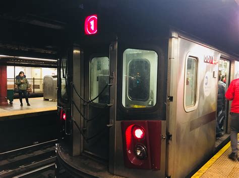 R Train At St A Rerouted Signed Up As A Flickr