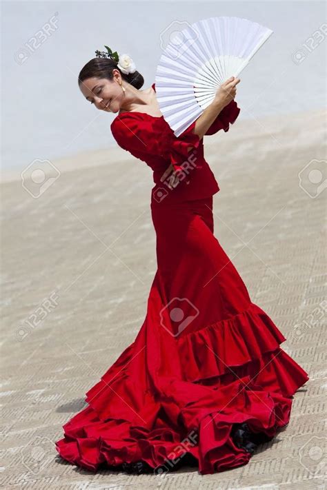 Pin By Carla W On Flamenco Pose Flamenco Dress Spanish Dress