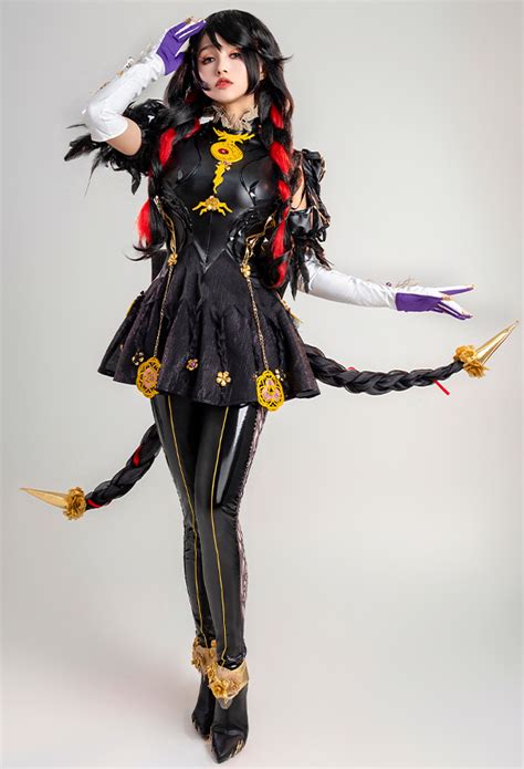 Bayonetta Costumes