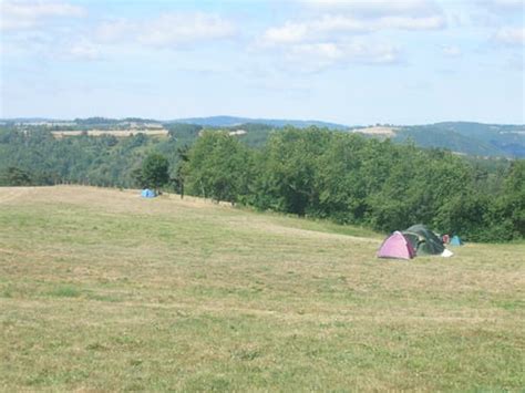 La Ferme des Deux Vallée Camping à la ferme Auvergne Destination