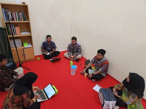 Rapat Pembinaan Dan Evaluasi Kesekretaraiatan Triwulan II Tahun 2023