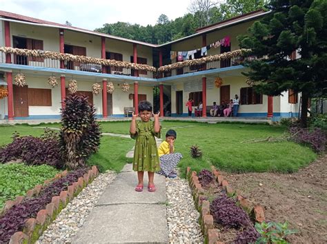 Dibujando Sonrisas Educanepal Fundación Universo Unido