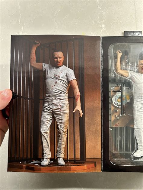 NECA Hannibal Lecter Silence Of The Lambs Prison Cell Action Figure