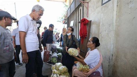 Jelang Lebaran Ganjar Pranowo Blusukan Cek Harga Pangan Di Jateng