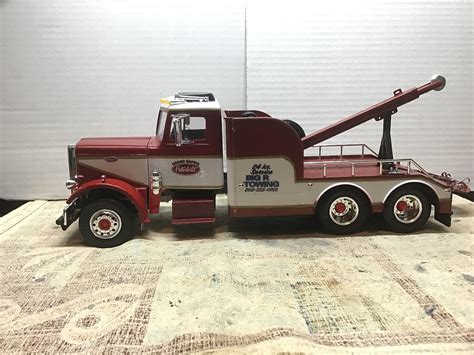 Peterbilt 359 Wrecker Plastic Model Vehicle Kit 1 25 Scale