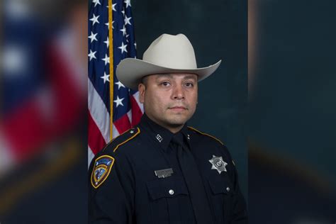 Off Duty Harris County Deputy Shot And Killed In A Grocery Store