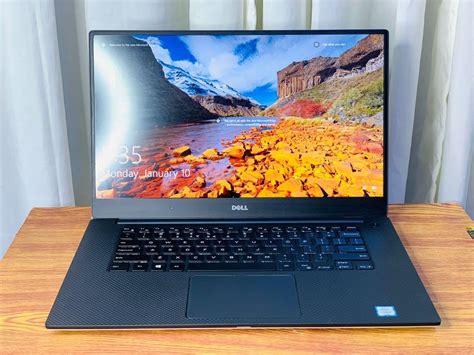 RUSH DELL XPS 15 9560 Core I7 7th 16GB RAM 512GB SSD 8GB Total