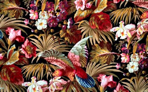 Tropical Floral Wallpaper