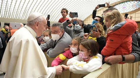 Papst Franziskus Habt Keine Angst Vor Ehe Krisen Vatican News