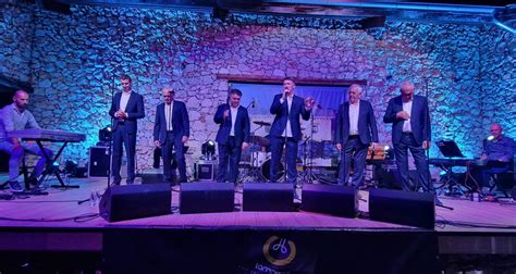 Tomislav Brali I Klapa Intrade U Me Ugorju Odr Ali Koncert Za Pam Enje