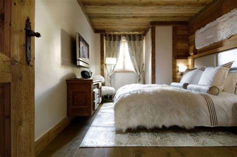 Chalet Black Pearl Luxury Ski Chalet In Courchevel France