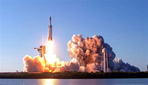 Falcon Heavy Carries 24 Satellites Into Orbit In Spacexs “most Difficult Launch Ever” Video