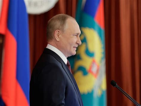 Putin Accuses The West Of Taking Russias ‘red Lines Too Lightly