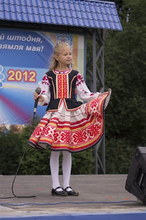 6119 9 Years Old Girl Stock Photos Free And Royalty Free Stock Photos